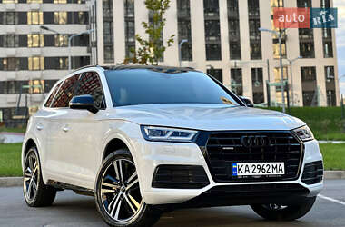 Позашляховик / Кросовер Audi Q5 2019 в  фото 8 Позашляховик / Кросовер Audi Q5 2019 в