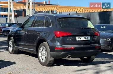 Позашляховик / Кросовер Audi Q5 2015 в  фото 3 Позашляховик / Кросовер Audi Q5 2015 в