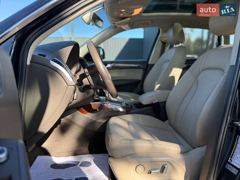 Позашляховик / Кросовер Audi Q5 2015 в Львові