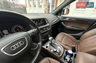 Позашляховик / Кросовер Audi Q5 2014 в 