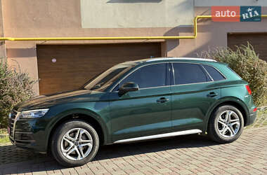 Позашляховик / Кросовер Audi Q5 2018 в Новояворівську