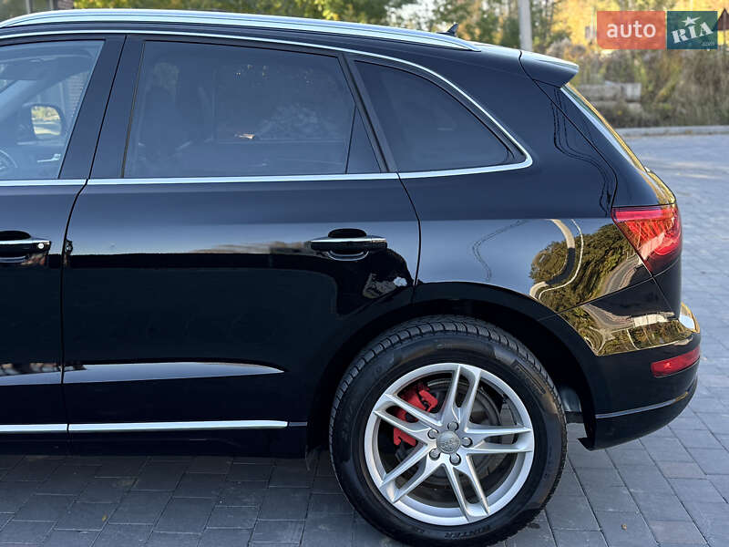 Внедорожник / Кроссовер Audi Q5 2016 в Тернополе