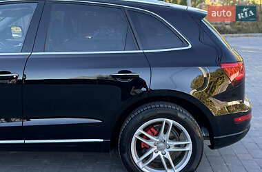 Позашляховик / Кросовер Audi Q5 2016 в 