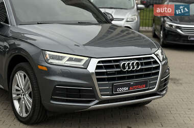 Позашляховик / Кросовер Audi Q5 2019 в 
