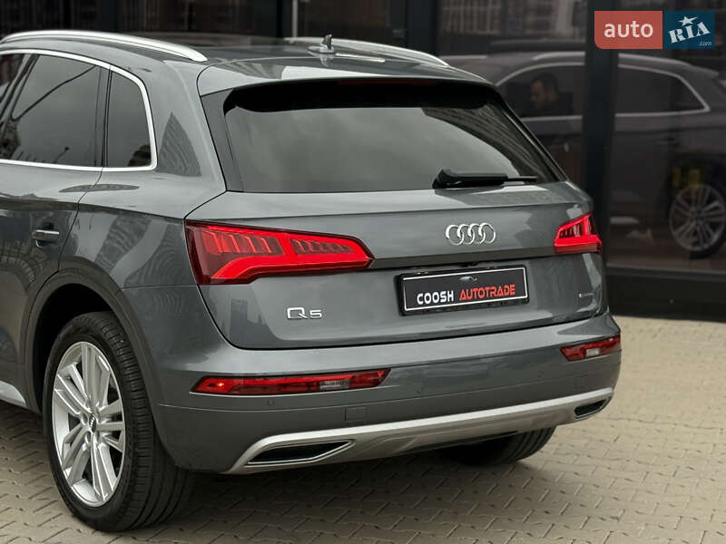 Позашляховик / Кросовер Audi Q5 2019 в Києві фото 18 Позашляховик / Кросовер Audi Q5 2019 в Києві