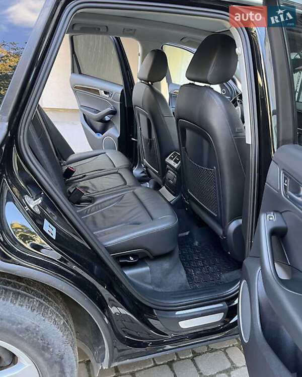 Позашляховик / Кросовер Audi Q5 2015 в Львові