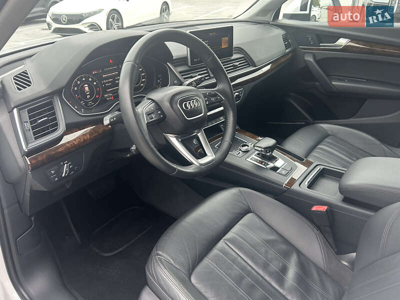 Внедорожник / Кроссовер Audi Q5 2018 в Киеве фото 12 Внедорожник / Кроссовер Audi Q5 2018 в Киеве