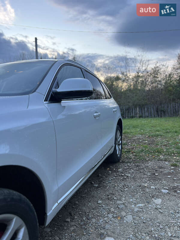 Внедорожник / Кроссовер Audi Q5 2014 в Старом Самборе