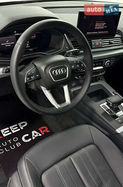 Внедорожник / Кроссовер Audi Q5 2023 в 