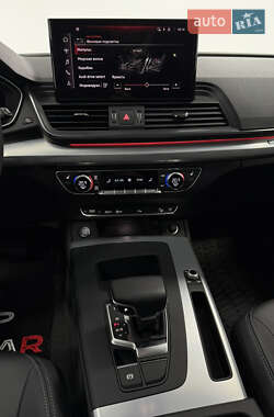 Внедорожник / Кроссовер Audi Q5 2023 в 