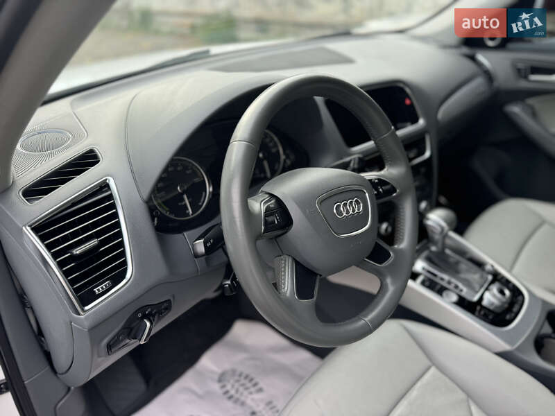 Внедорожник / Кроссовер Audi Q5 2012 в Дубно фото 35 Внедорожник / Кроссовер Audi Q5 2012 в Дубно