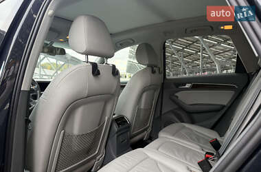 Внедорожник / Кроссовер Audi Q5 2015 в 