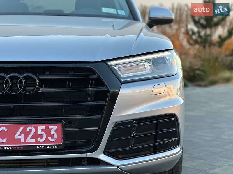 Внедорожник / Кроссовер Audi Q5 2018 в Луцке фото 3 Внедорожник / Кроссовер Audi Q5 2018 в Луцке