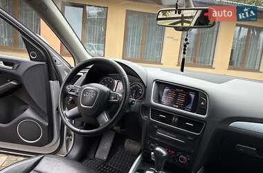 Позашляховик / Кросовер Audi Q5 2011 в 