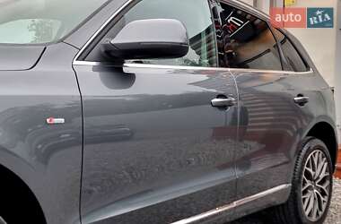 Позашляховик / Кросовер Audi Q5 2014 в 