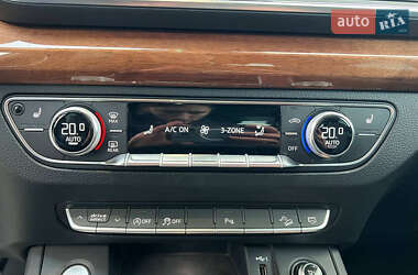 Позашляховик / Кросовер Audi Q5 2020 в 