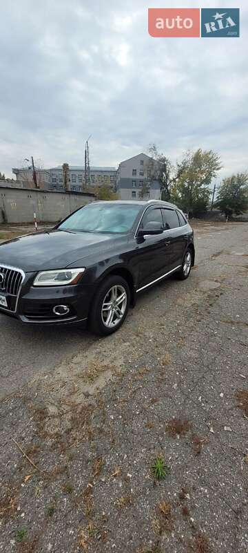 Позашляховик / Кросовер Audi Q5 2014 в 