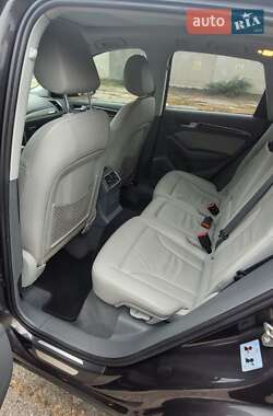 Позашляховик / Кросовер Audi Q5 2014 в 