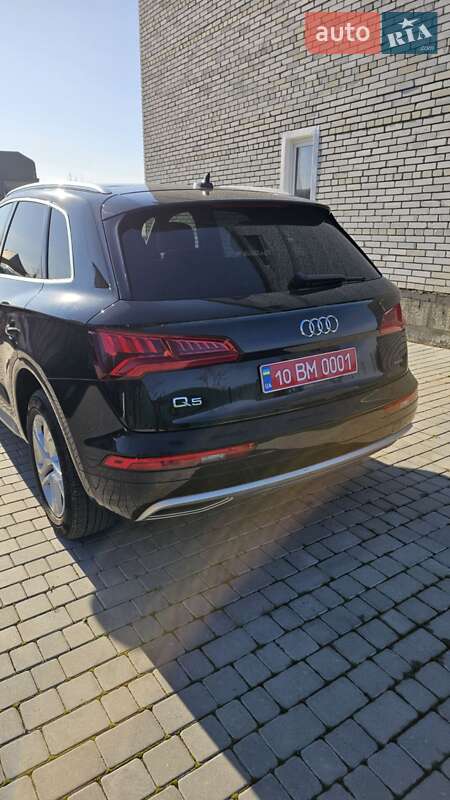 Внедорожник / Кроссовер Audi Q5 2019 в Ходорове