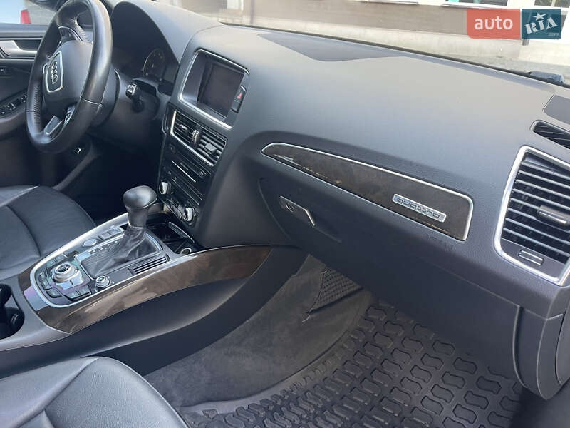 Позашляховик / Кросовер Audi Q5 2014 в Луцьку фото 20 Позашляховик / Кросовер Audi Q5 2014 в Луцьку