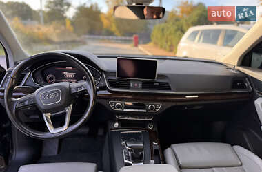 Позашляховик / Кросовер Audi Q5 2017 в Києві фото 8 Позашляховик / Кросовер Audi Q5 2017 в Києві