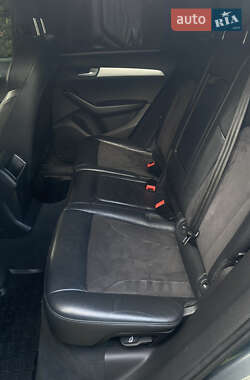 Позашляховик / Кросовер Audi Q5 2012 в  фото 23 Позашляховик / Кросовер Audi Q5 2012 в