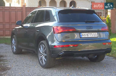 Позашляховик / Кросовер Audi Q5 2023 в  фото 12 Позашляховик / Кросовер Audi Q5 2023 в