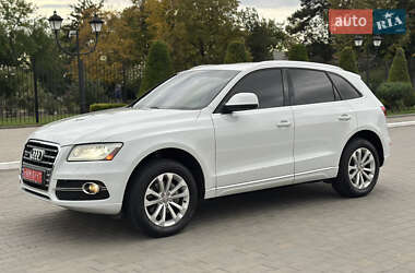 Позашляховик / Кросовер Audi Q5 2013 в  фото 12 Позашляховик / Кросовер Audi Q5 2013 в