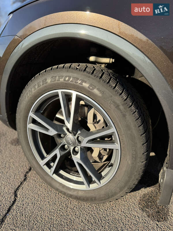 Внедорожник / Кроссовер Audi Q5 2018 в Киеве фото 30 Внедорожник / Кроссовер Audi Q5 2018 в Киеве