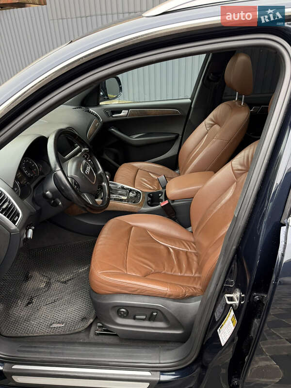 Внедорожник / Кроссовер Audi Q5 2011 в Хмельницком