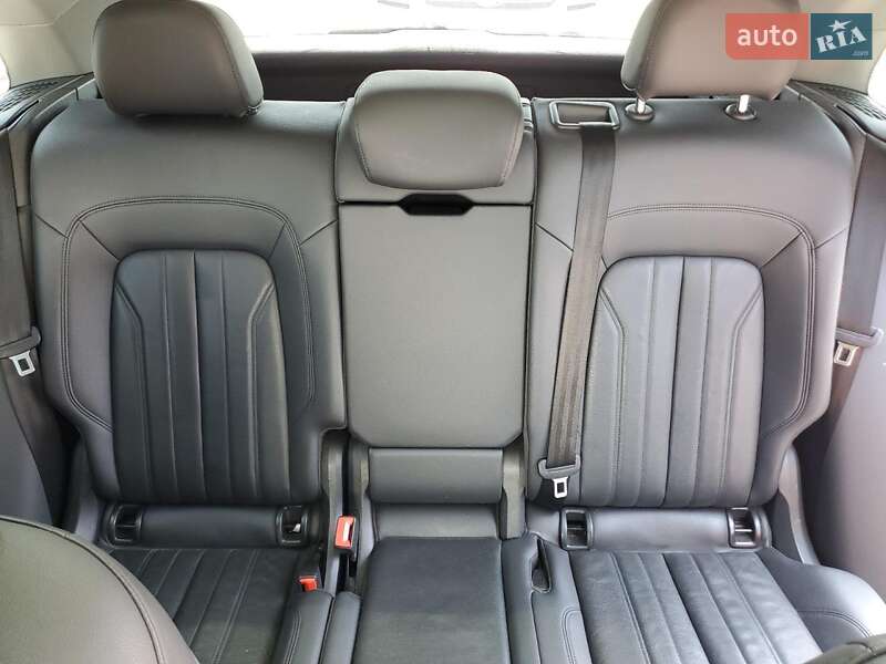 Внедорожник / Кроссовер Audi Q5 2018 в Львове