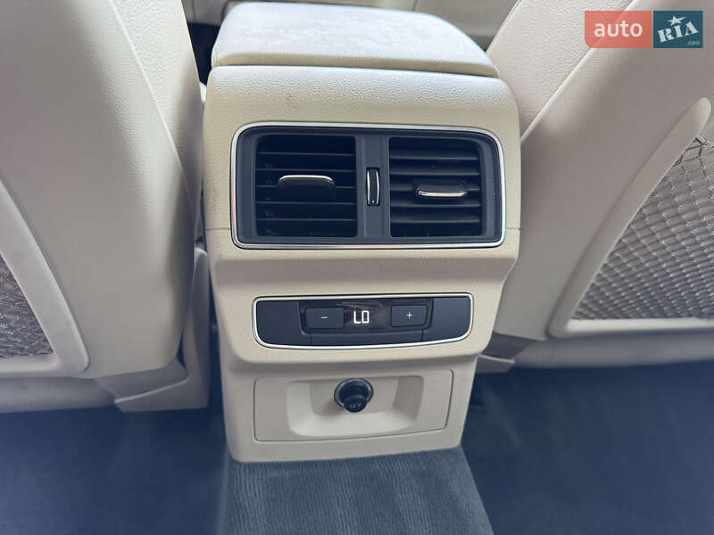 Позашляховик / Кросовер Audi Q5 2017 в Луцьку
