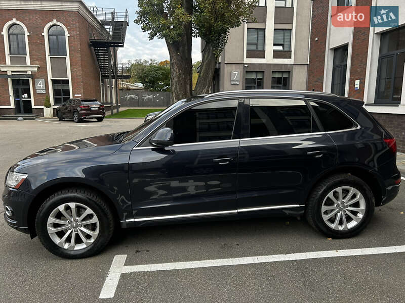 Внедорожник / Кроссовер Audi Q5 2014 в Киеве