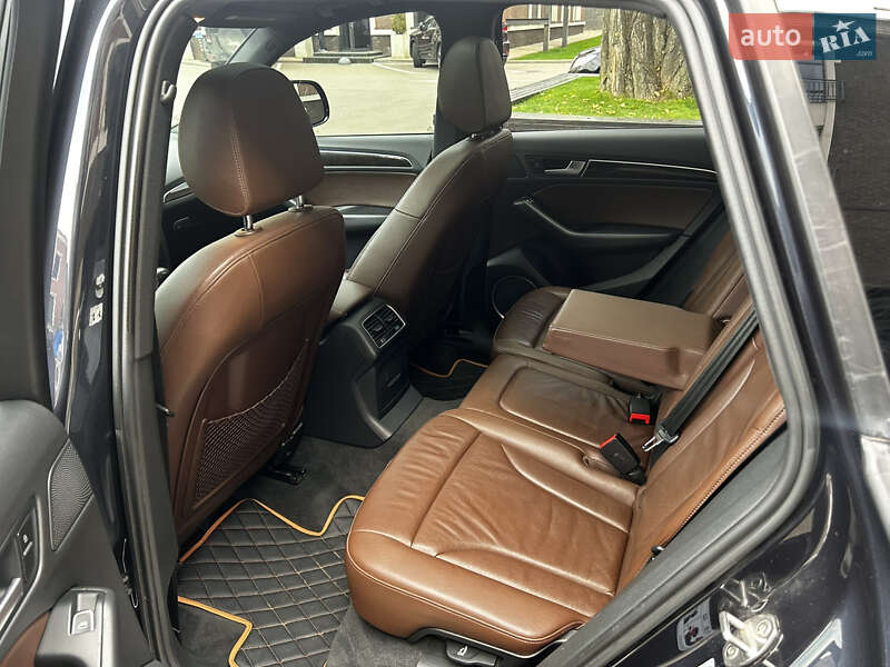 Внедорожник / Кроссовер Audi Q5 2014 в Киеве