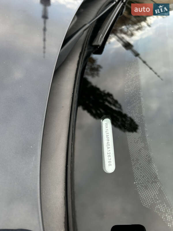 Внедорожник / Кроссовер Audi Q5 2014 в Киеве