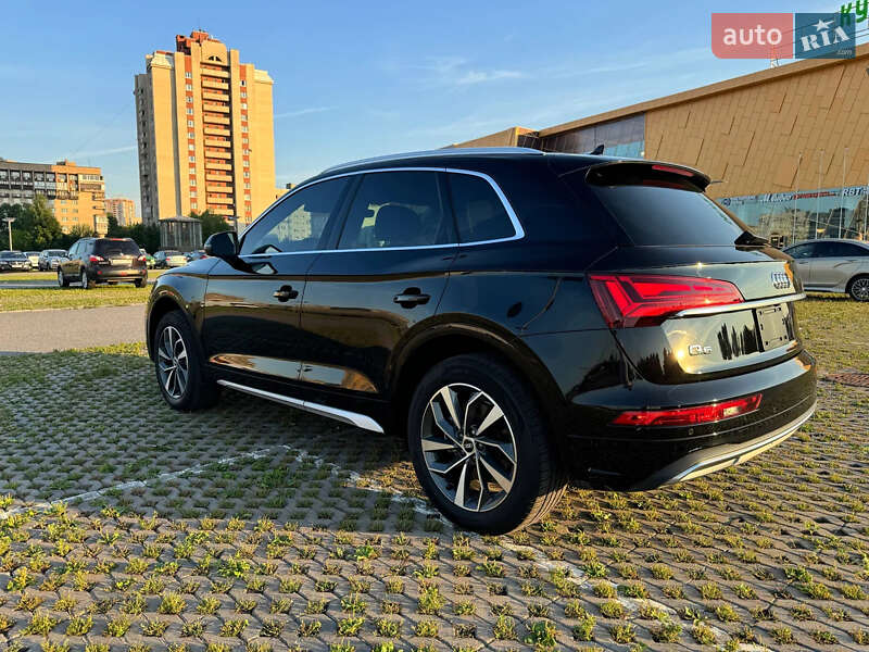 Позашляховик / Кросовер Audi Q5 2021 в Одесі