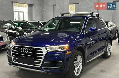 Внедорожник / Кроссовер Audi Q5 2019 в 