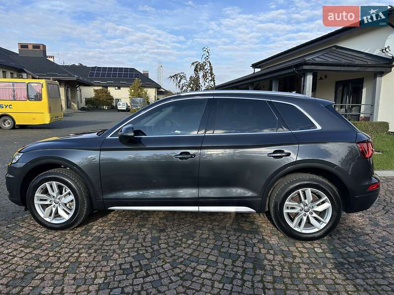 Позашляховик / Кросовер Audi Q5 2018 в Львові фото 42 Позашляховик / Кросовер Audi Q5 2018 в Львові
