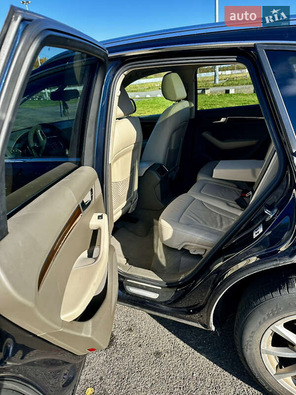 Позашляховик / Кросовер Audi Q5 2011 в Львові