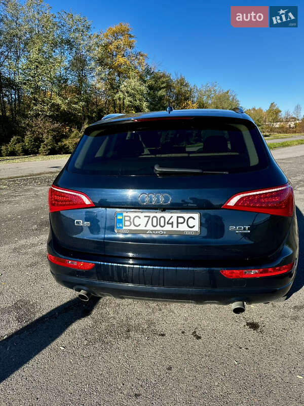 Позашляховик / Кросовер Audi Q5 2011 в Львові