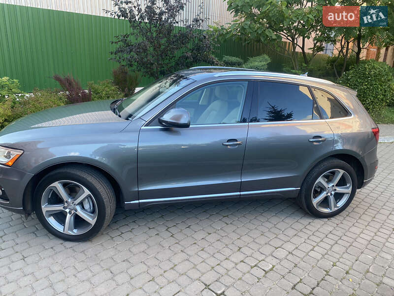 Позашляховик / Кросовер Audi Q5 2014 в Луцьку