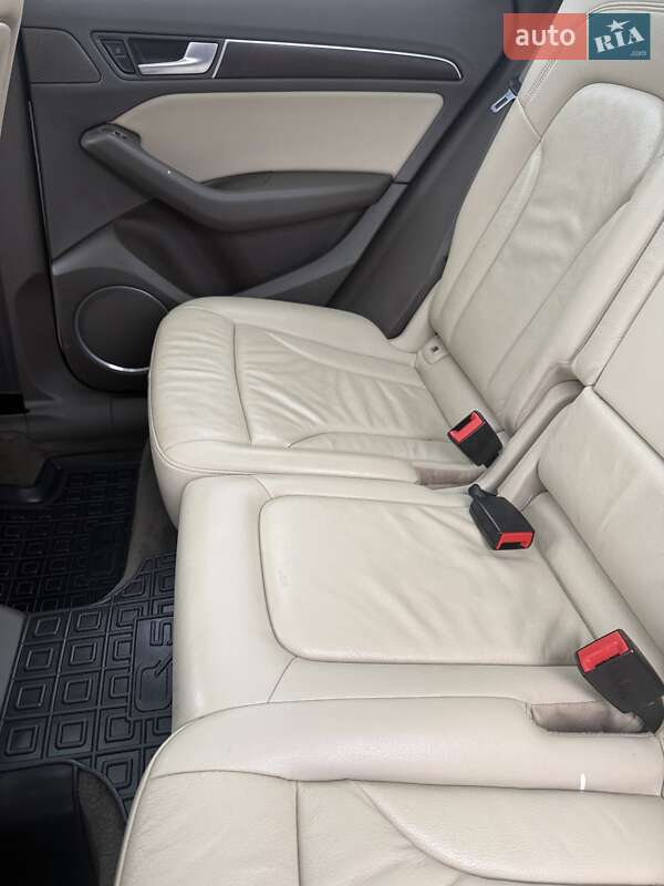 Позашляховик / Кросовер Audi Q5 2015 в Кременчуці фото 11 Позашляховик / Кросовер Audi Q5 2015 в Кременчуці