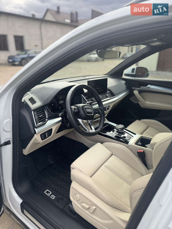 Позашляховик / Кросовер Audi Q5 2024 в Тернополі фото 13 Позашляховик / Кросовер Audi Q5 2024 в Тернополі