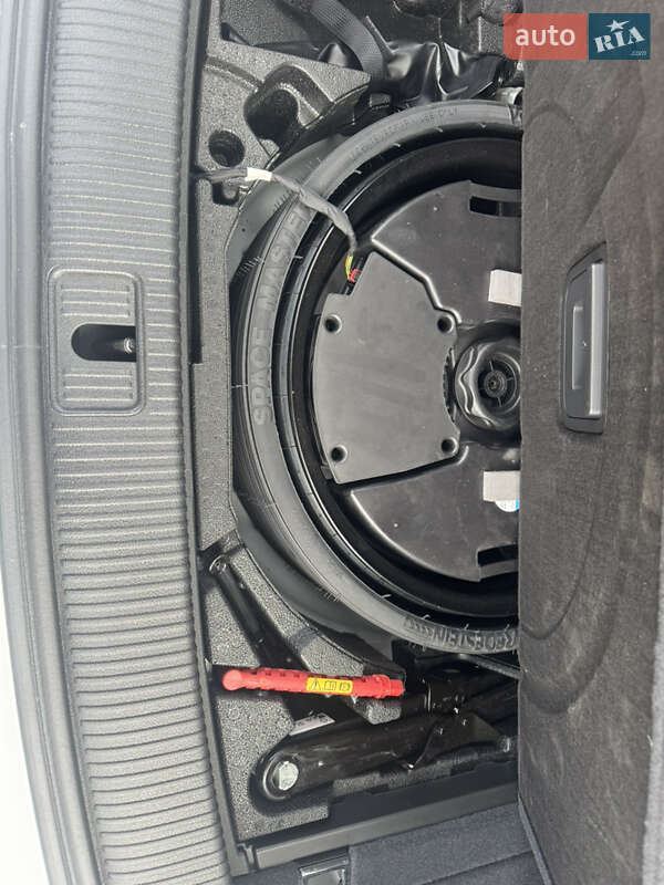 Позашляховик / Кросовер Audi Q5 2024 в Тернополі фото 27 Позашляховик / Кросовер Audi Q5 2024 в Тернополі