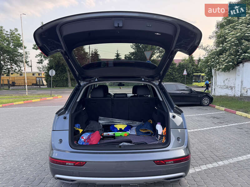 Внедорожник / Кроссовер Audi Q5 2018 в Львове