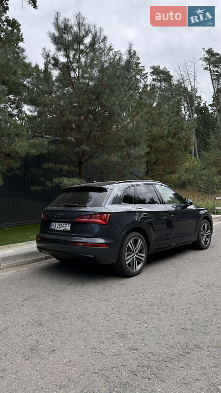 Позашляховик / Кросовер Audi Q5 2018 в Житомирі фото 2 Позашляховик / Кросовер Audi Q5 2018 в Житомирі