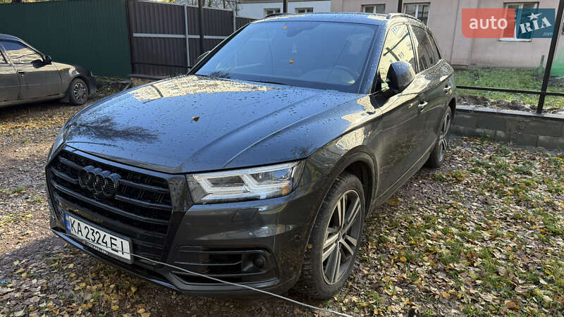 Позашляховик / Кросовер Audi Q5 2018 в Житомирі фото 42 Позашляховик / Кросовер Audi Q5 2018 в Житомирі