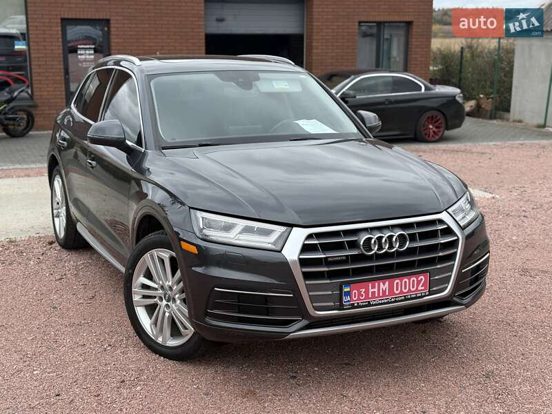 Позашляховик / Кросовер Audi Q5 2018 в Луцьку