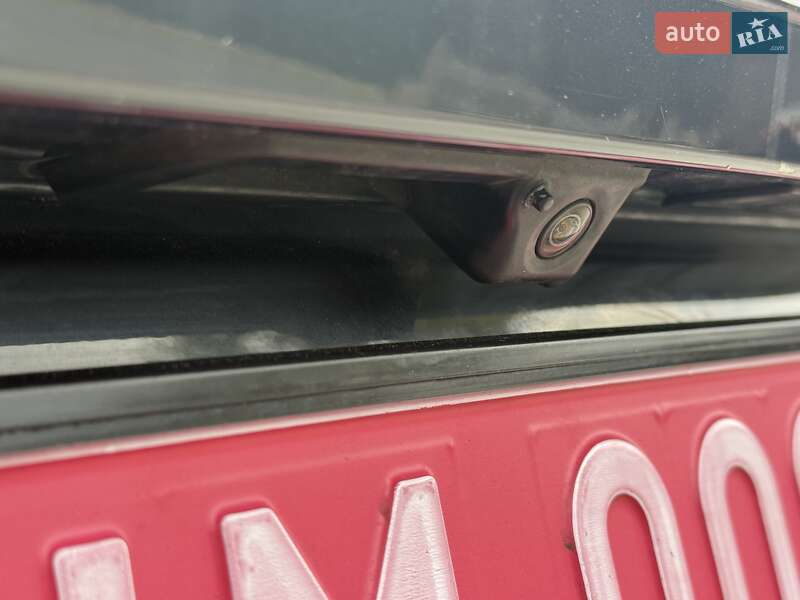 Позашляховик / Кросовер Audi Q5 2018 в Луцьку