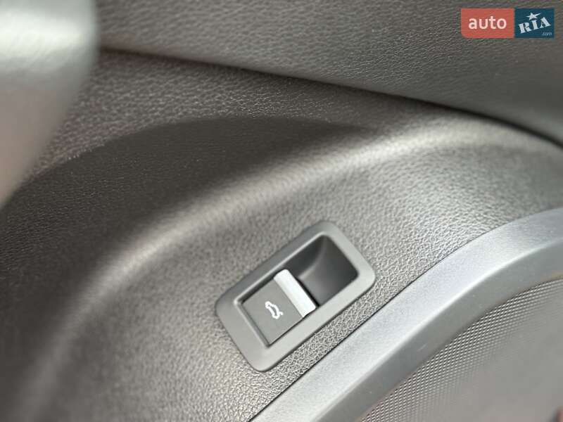 Позашляховик / Кросовер Audi Q5 2018 в Луцьку